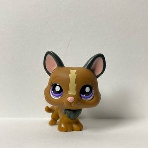 Littlest pet shop brown dog purple eyes
